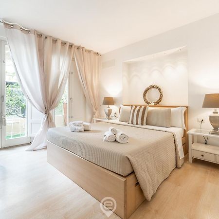 Charming Apartment In The City Center Cagliari Kültér fotó