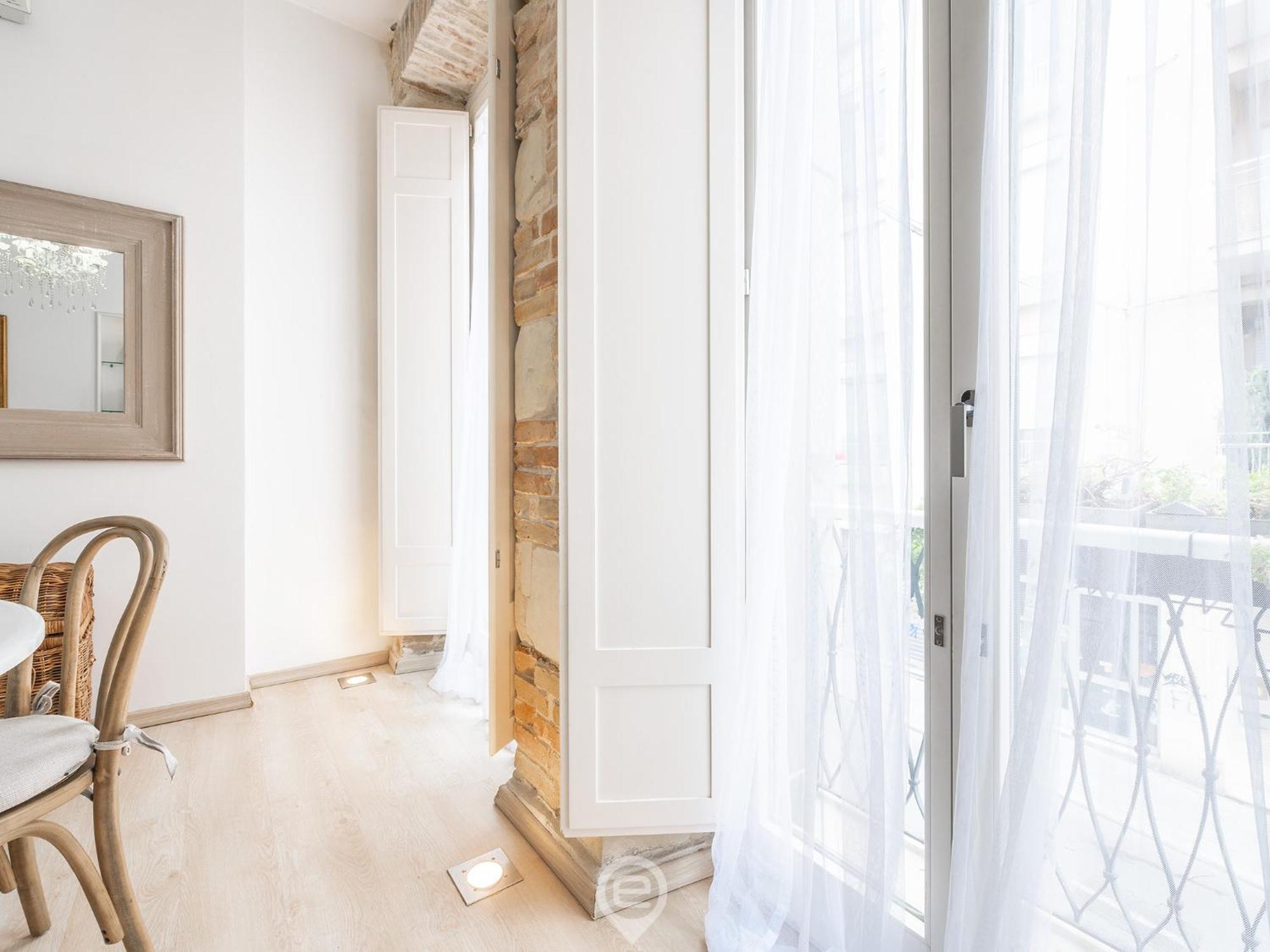 Charming Apartment In The City Center Cagliari Kültér fotó