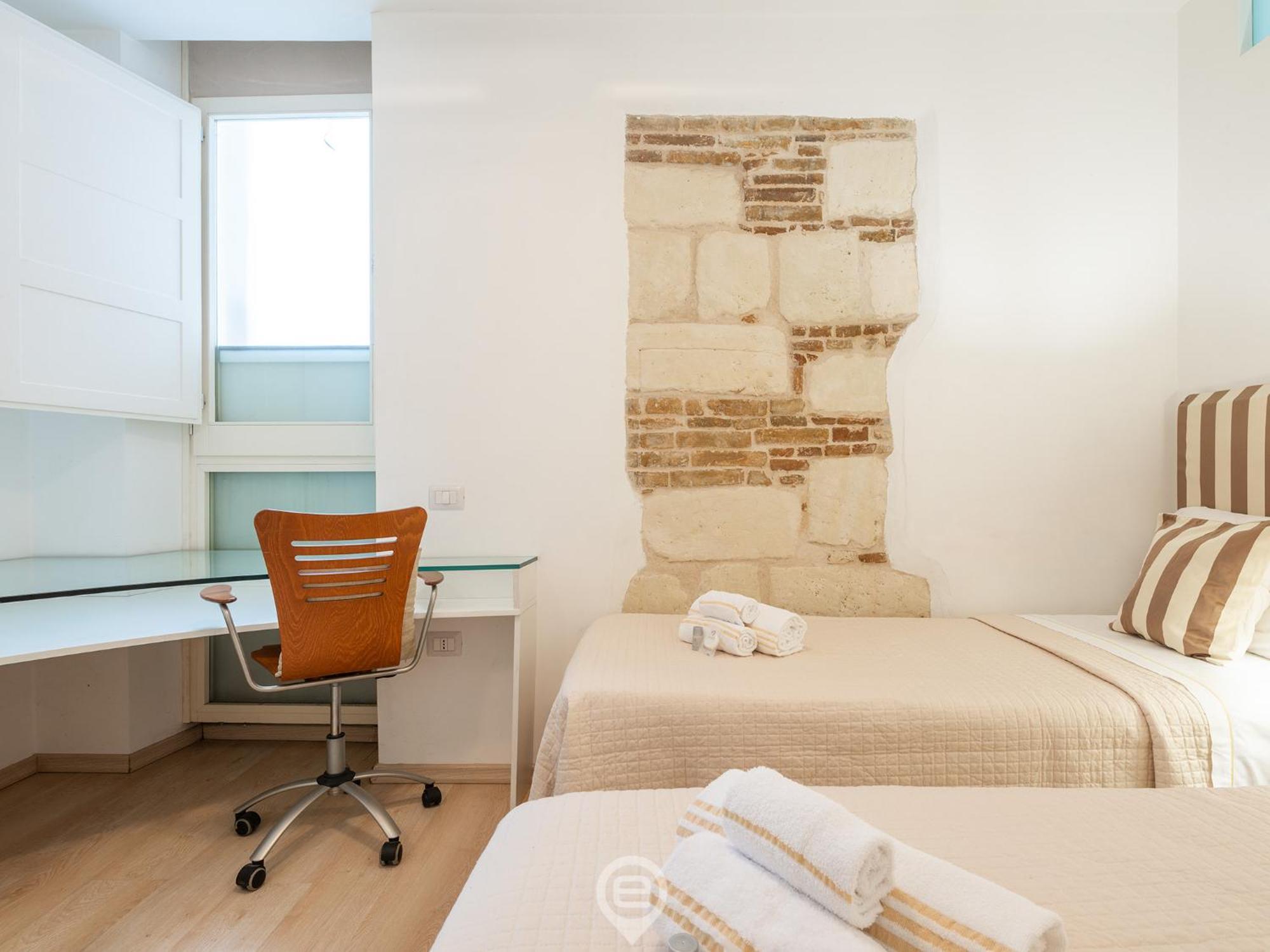 Charming Apartment In The City Center Cagliari Kültér fotó
