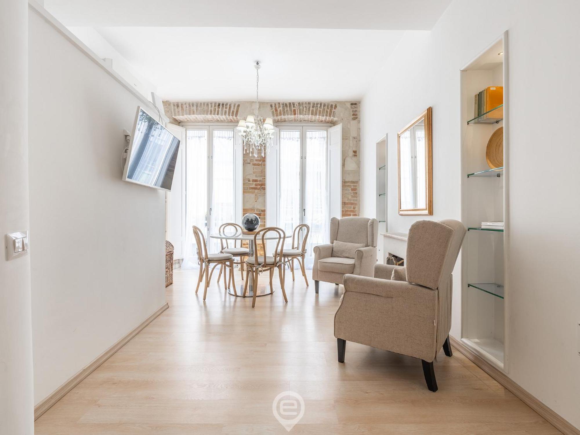 Charming Apartment In The City Center Cagliari Kültér fotó